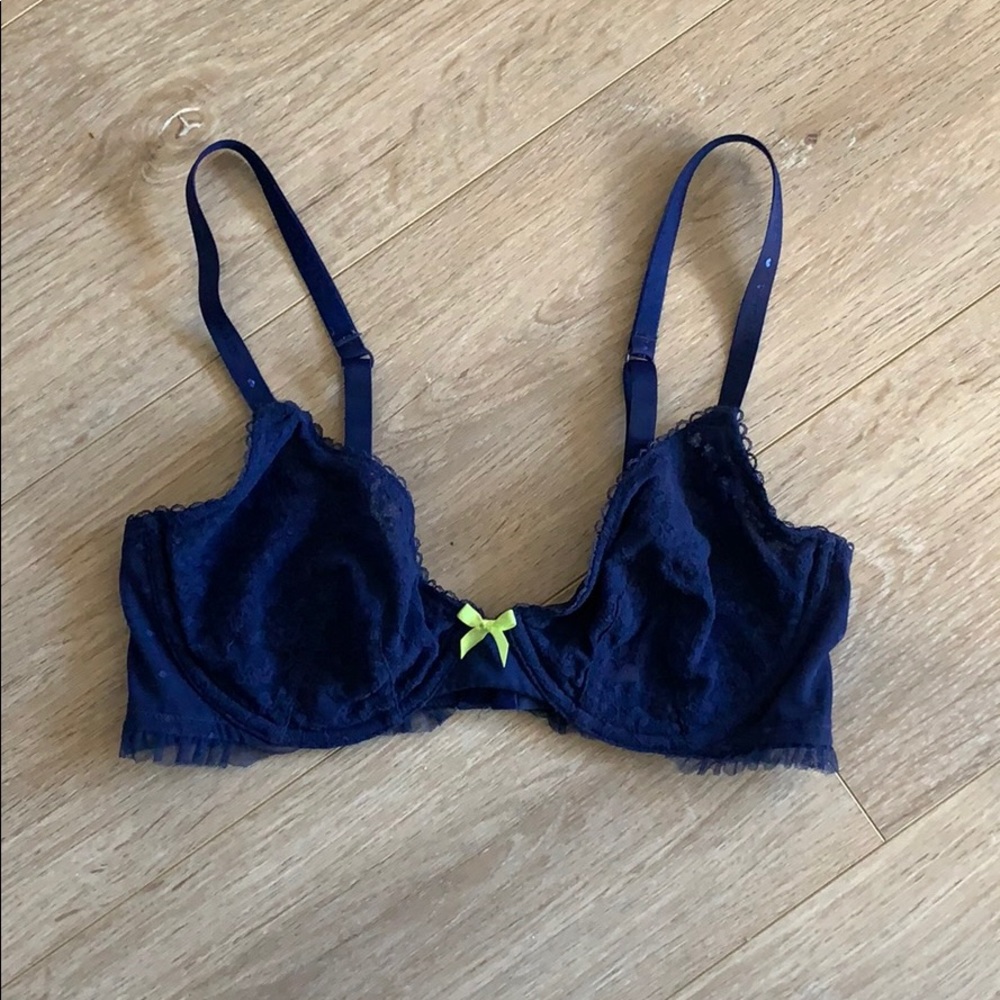 Victoria Secret bra